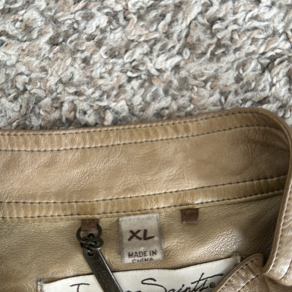 PU leather jacket. Ideal for fall winter. - Picture 7 of 7